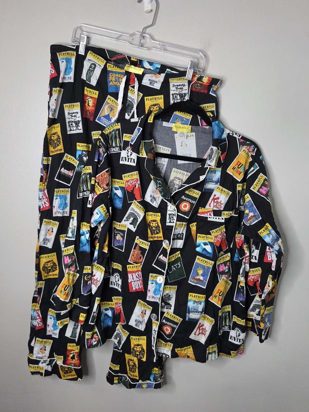 Broadway Playbill Print Pajama Set - Black Multicolor
